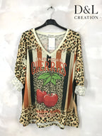 Plus Size Printed tunic with V-neck size 38 to 50