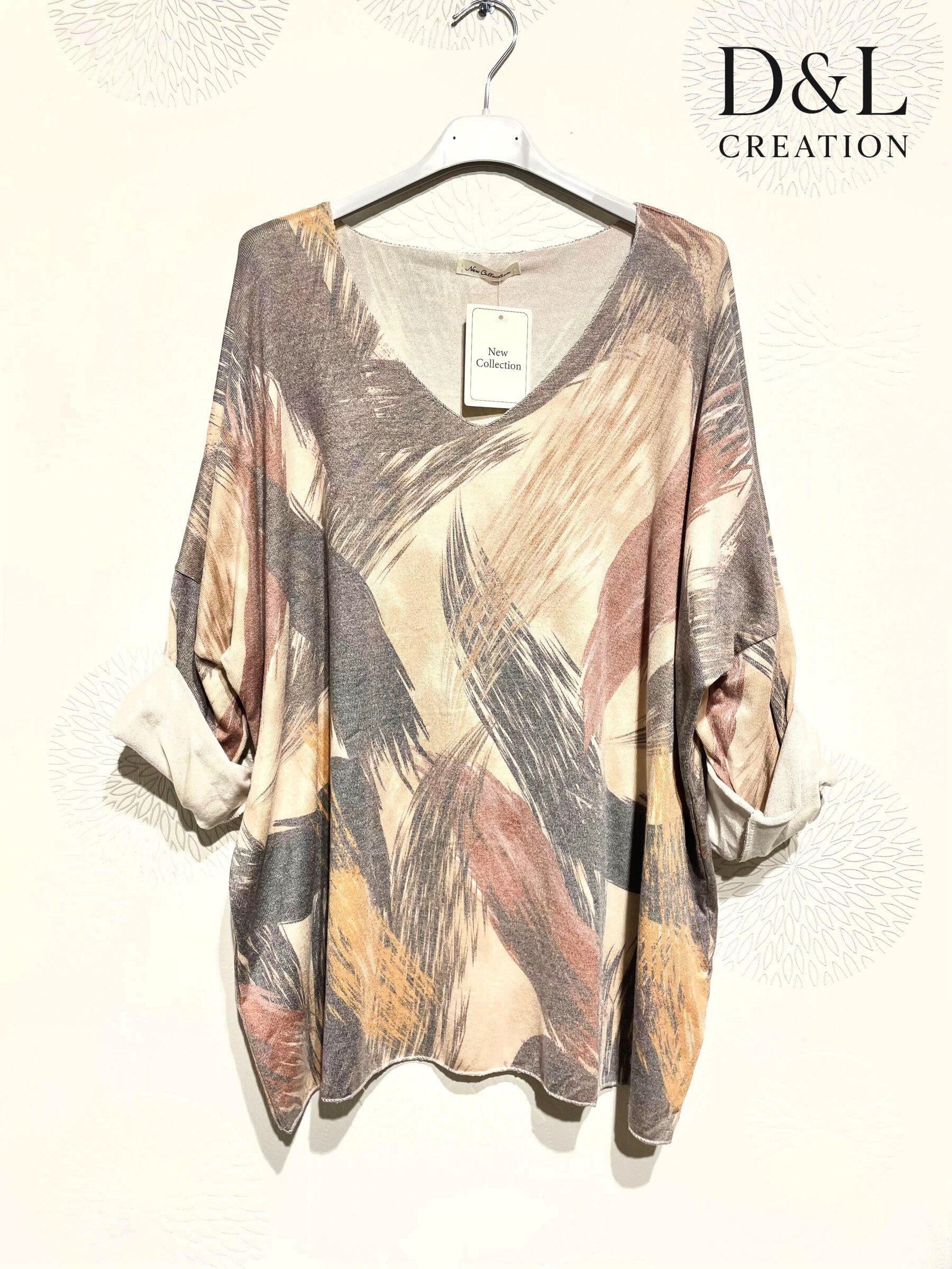 Plus Size Printed fine knit tunic sizes 38 to 54