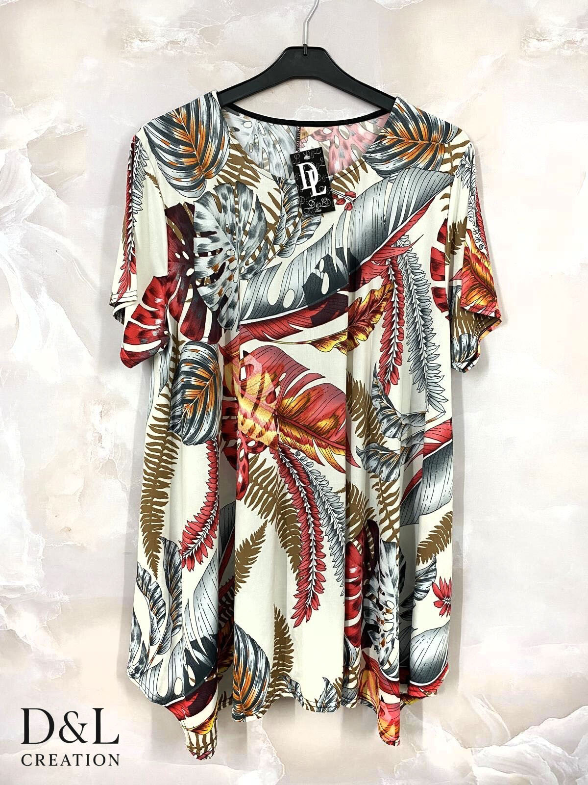 Plus Size Fluid Flared Tunic med Korta Ärmar T40 till T52