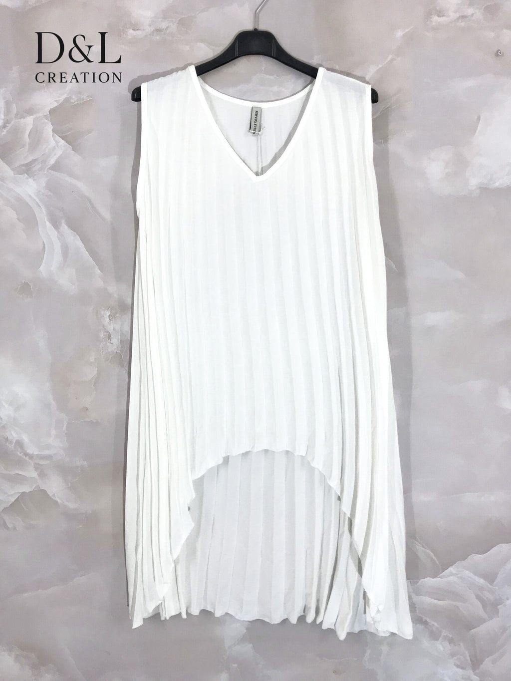 Plus Size Plowed tunic short neck in front of T38 at T60