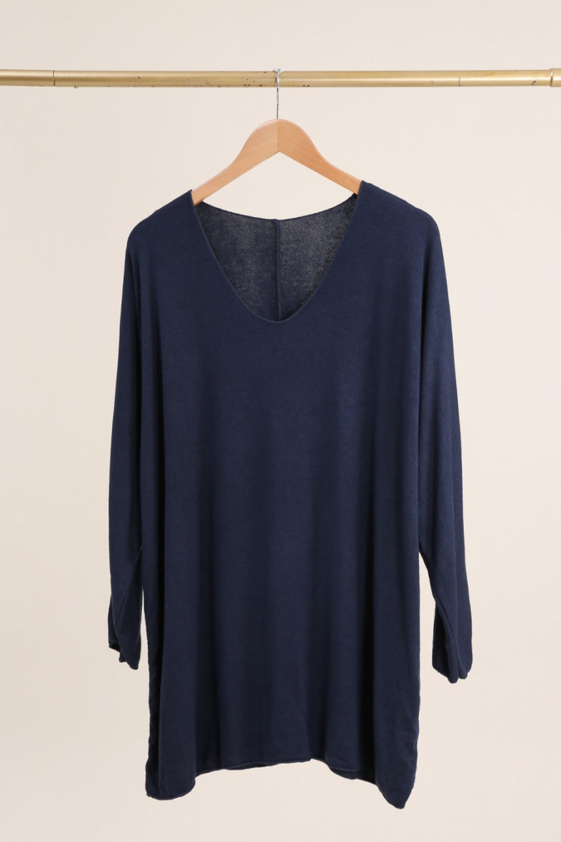 Soft V-neck sweater/tunic i Stor Storlek