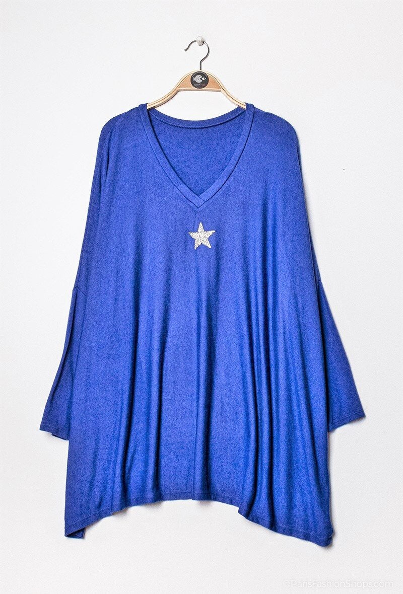 Soft V-neck oversized sweater with star i Stor Storlek