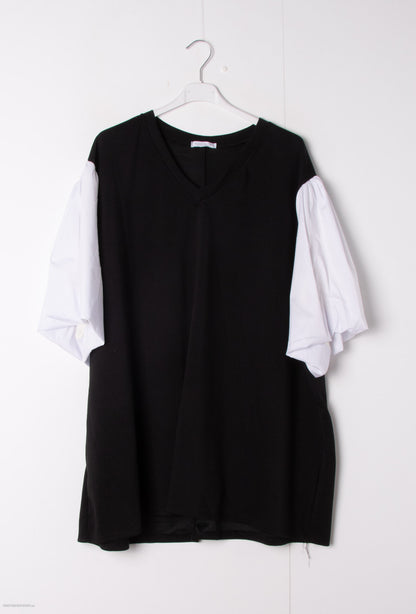 Plus Size Two-tone/ bi-fabric V-neck tunic sweater