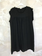 Plus Size Plain sleeveless tunic with 70% linen