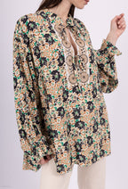 Tunic i Stor Storlek – Elegans och Komfort för Plus Size Kvinna