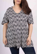 Plus Size Tunika med Bakknut och Utsvängda Ärmar