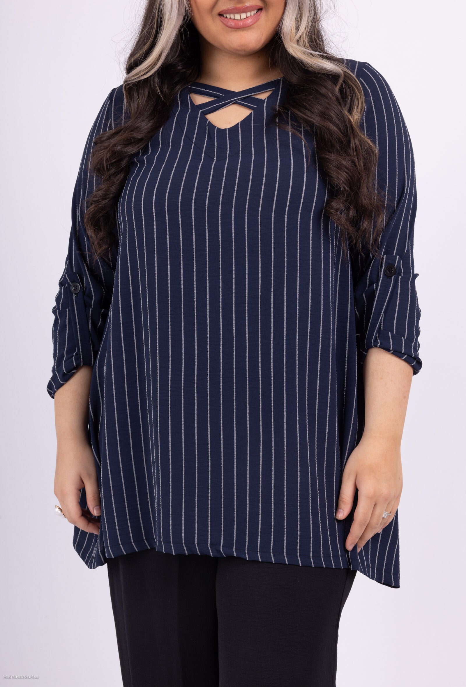 Plus Size Striped tunics in sleeve -legged with cross -collar