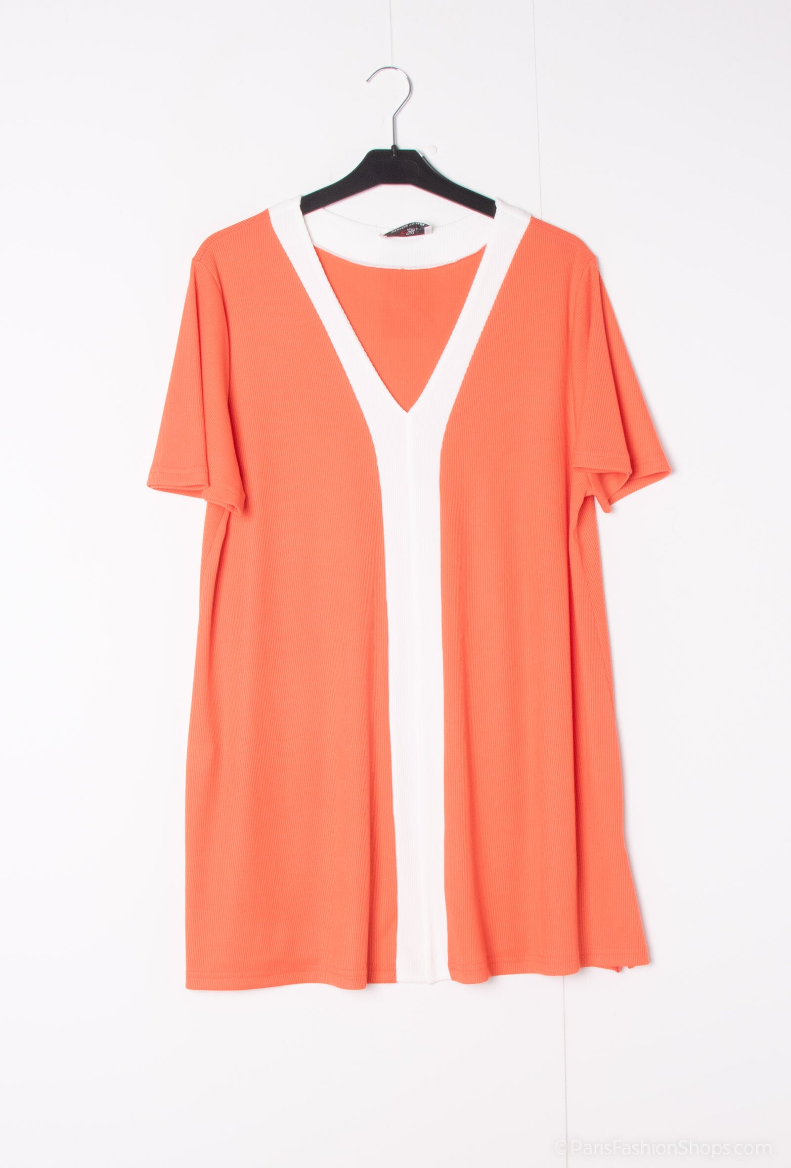 Plus Size Two-tone elastic waist tunics on the front