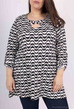 Plus Size Tunika med Korslagda Kragar