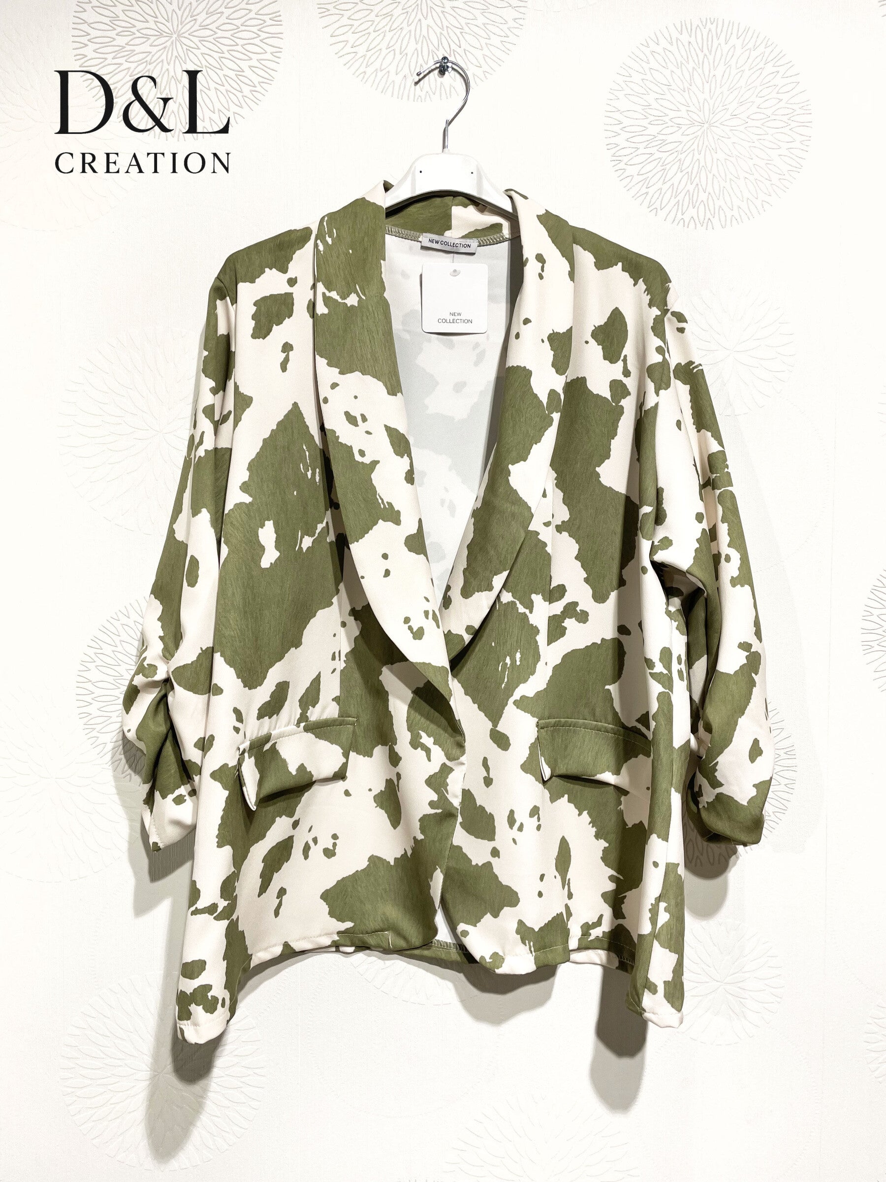 Plus Size Blazer jacket rolled up sleeves printed T40 at T52 spots