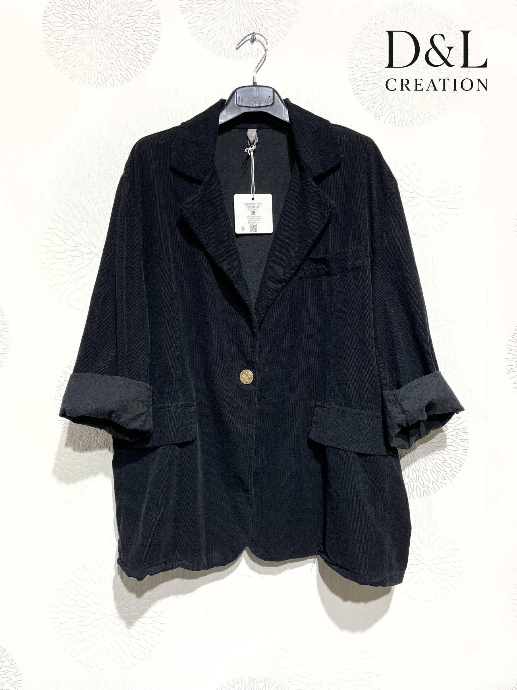 Plus Size Velvet jacket with gold button and fake pockets size 38 to 52