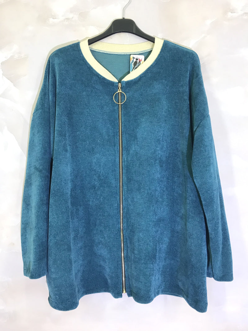 Plus Size Velvet jacket with zipper and pockets