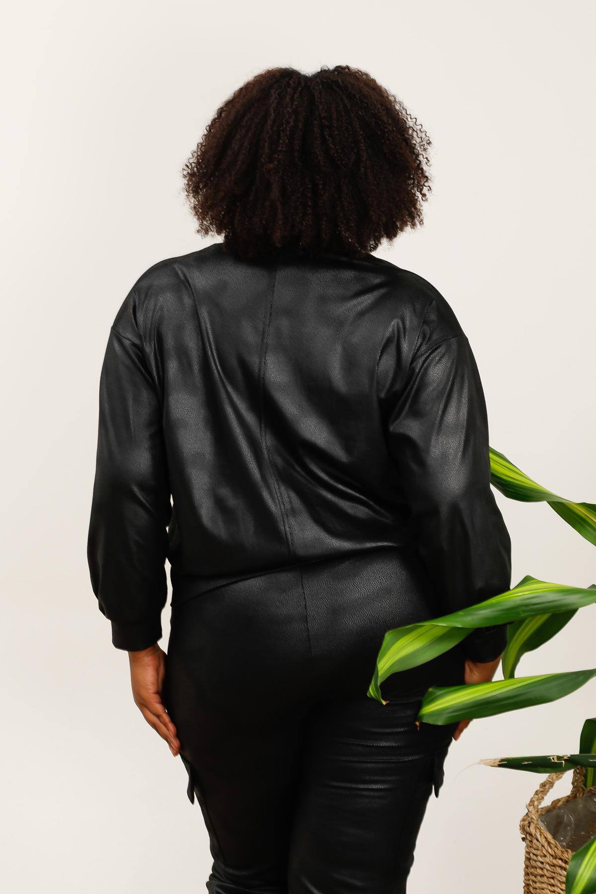 Plus Size Jacket i Stor Storlek